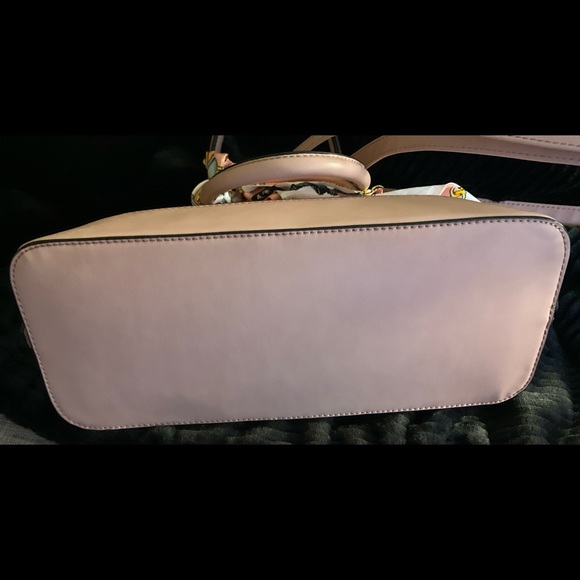 Aldo - Picture 2 of 3